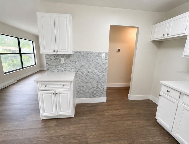 2146 AARON AVENUE, Orlando, FL 32811
