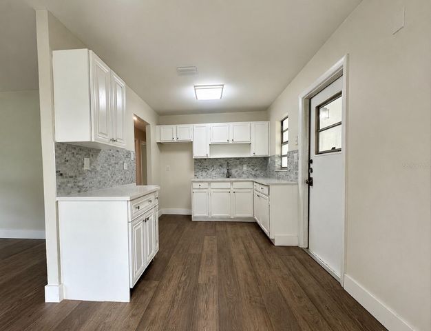 2146 AARON AVENUE, Orlando, FL 32811