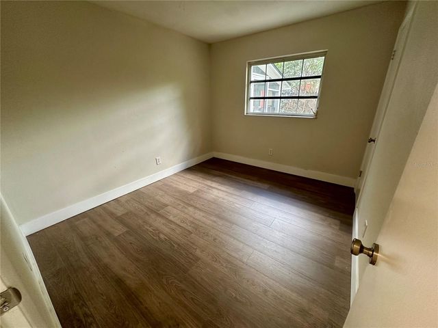 2146 AARON AVENUE, Orlando, FL 32811