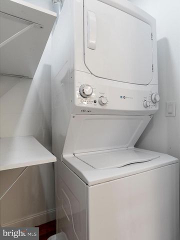 9812 PEMBROKE DR, Hagerstown, MD 21740