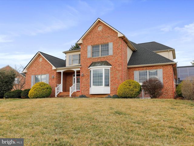 9812 PEMBROKE DR, Hagerstown, MD 21740