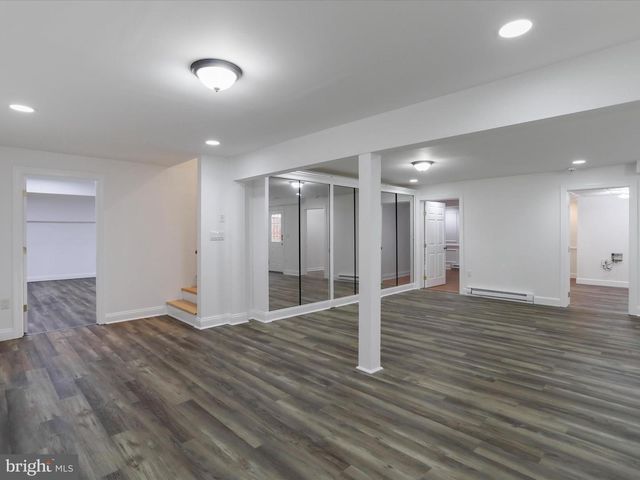 9812 PEMBROKE DR, Hagerstown, MD 21740