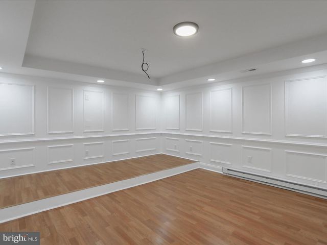 9812 PEMBROKE DR, Hagerstown, MD 21740