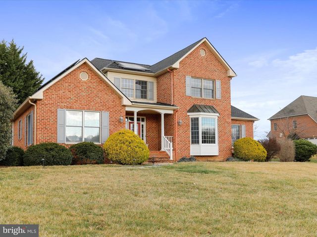 9812 PEMBROKE DR, Hagerstown, MD 21740