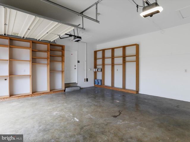 9812 PEMBROKE DR, Hagerstown, MD 21740