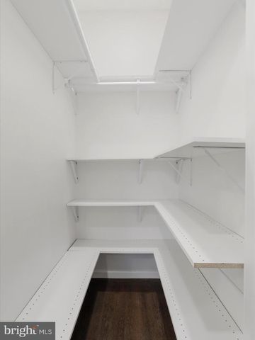 9812 PEMBROKE DR, Hagerstown, MD 21740