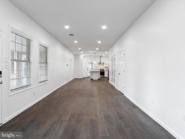 9812 PEMBROKE DR, Hagerstown, MD 21740