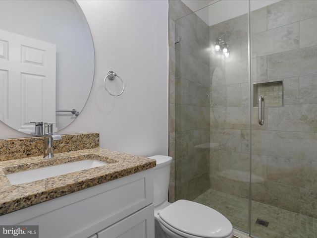 9812 PEMBROKE DR, Hagerstown, MD 21740