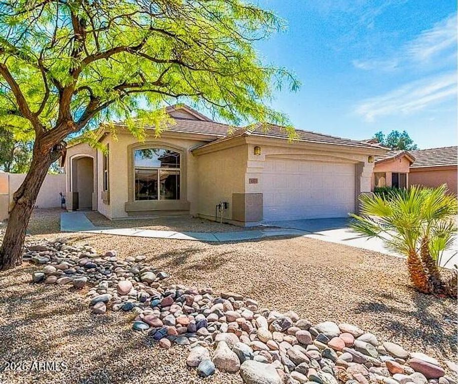 8761 E OBISPO Avenue, Mesa, AZ 85212