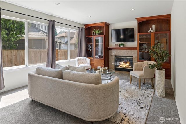 10325 SE 185th Place, Renton, WA 98055