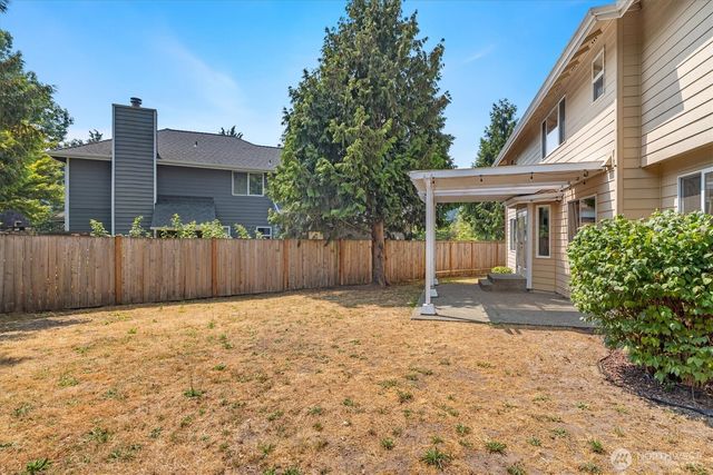 10325 SE 185th Place, Renton, WA 98055