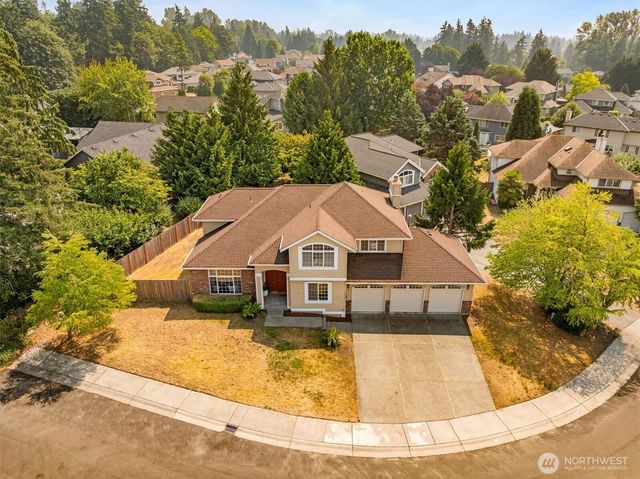 10325 SE 185th Place, Renton, WA 98055