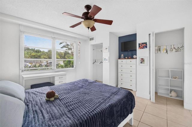 3315 58TH AVENUE S 105, St Petersburg, FL 33712
