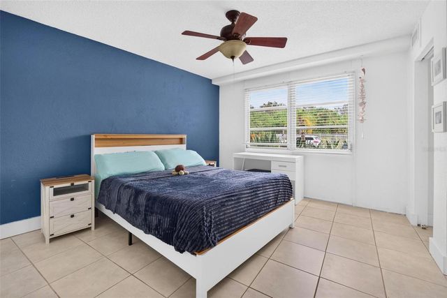 3315 58TH AVENUE S 105, St Petersburg, FL 33712