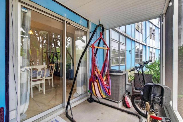 3315 58TH AVENUE S 105, St Petersburg, FL 33712