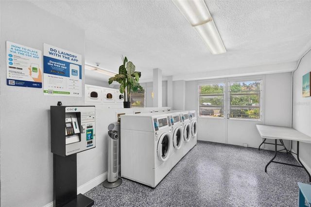 3315 58TH AVENUE S 105, St Petersburg, FL 33712