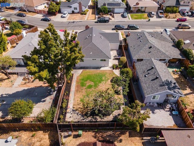 21905 Betlen Way, Castro Valley, CA 94546
