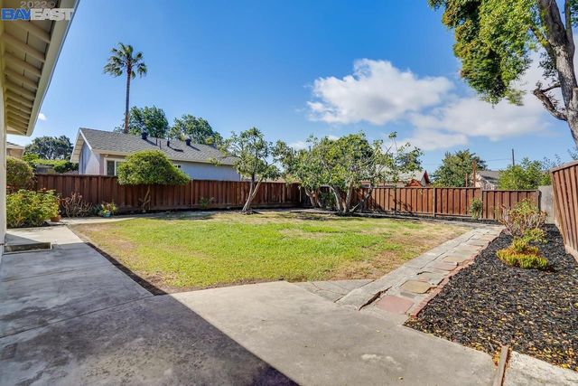 21905 Betlen Way, Castro Valley, CA 94546