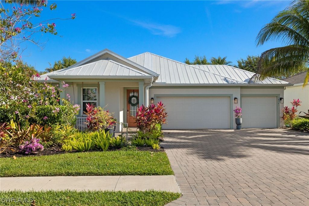 14741 Leeward DR, Naples, FL 34114