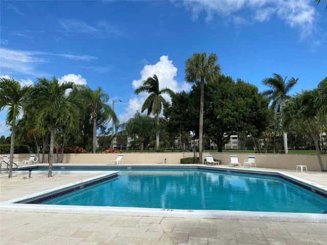 195 Deer Creek Boulevard 805, Deerfield Beach, FL 33442