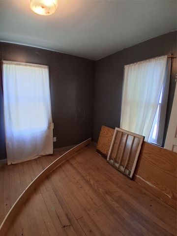 904 Wallis Avenue, Santa Anna, TX 76878