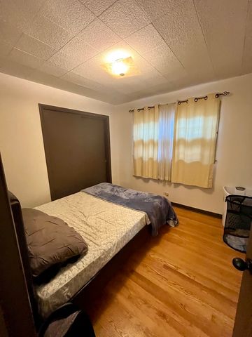6822 W Higgins Avenue, Chicago, IL 60656