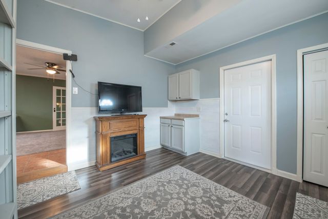 565 Littler Drive SE, Rio Rancho, NM 87124