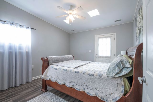 565 Littler Drive SE, Rio Rancho, NM 87124