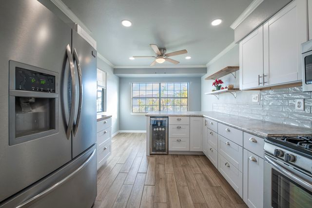 565 Littler Drive SE, Rio Rancho, NM 87124