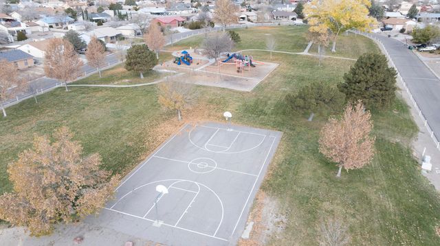 565 Littler Drive SE, Rio Rancho, NM 87124