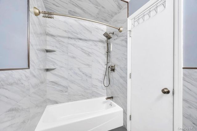 40 Richmond Boulevard 3B, Ronkonkoma, NY 11779