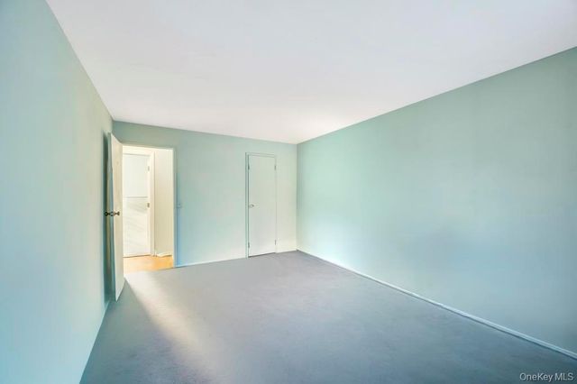 40 Richmond Boulevard 3B, Ronkonkoma, NY 11779