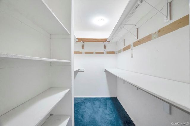 40 Richmond Boulevard 3B, Ronkonkoma, NY 11779