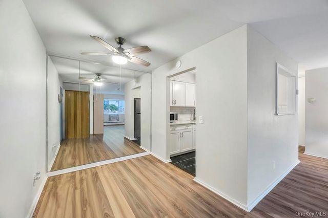 40 Richmond Boulevard 3B, Ronkonkoma, NY 11779