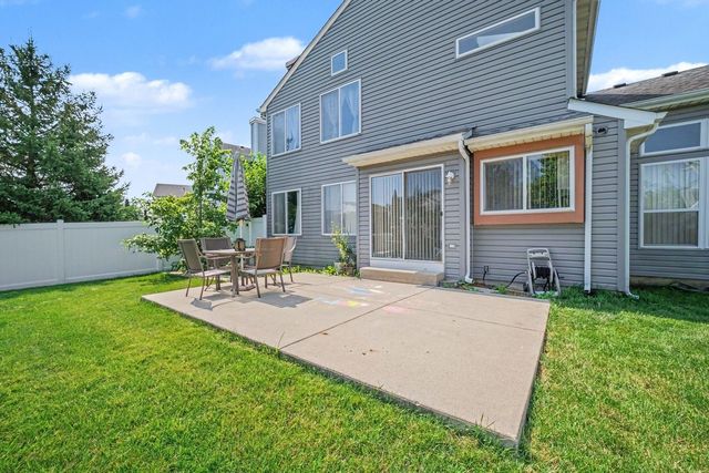 836 Tallgrass Drive, Bartlett, IL 60103