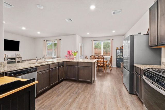 1325 Mount Bassie Trail, Conroe, TX 77301