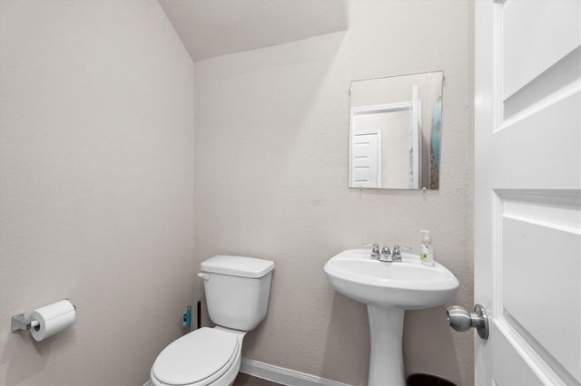 1325 Mount Bassie Trail, Conroe, TX 77301