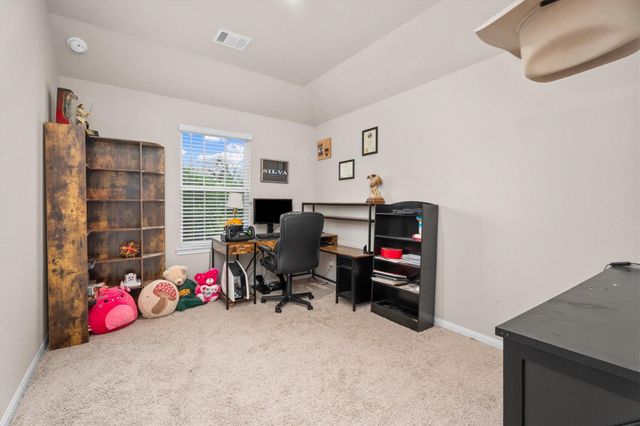 1325 Mount Bassie Trail, Conroe, TX 77301