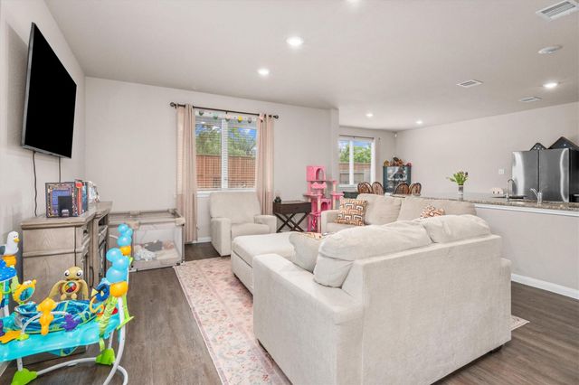 1325 Mount Bassie Trail, Conroe, TX 77301