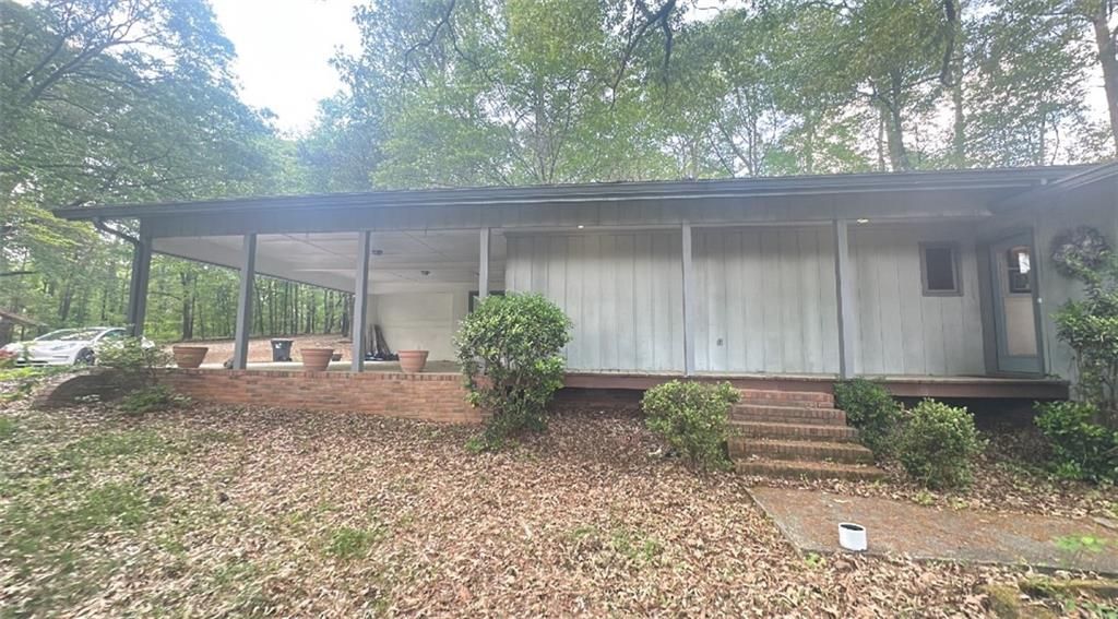 1988 Rockdale Circle, Snellville, GA 30078