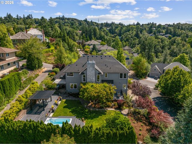 8711 Nw BENSON St, Portland, OR 97229
