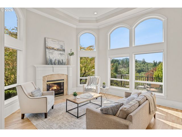 8711 Nw BENSON St, Portland, OR 97229