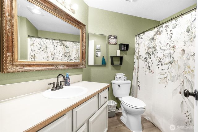 1226 Juniper Drive SE, Olympia, WA 98513