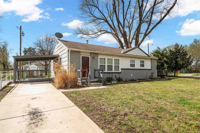 1101 E Denver Dr, Park City, KS 67219