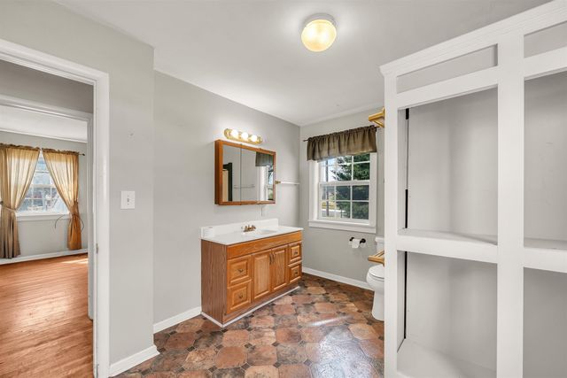 1101 E Denver Dr, Park City, KS 67219