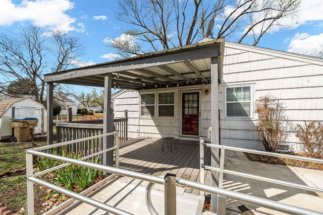 1101 E Denver Dr, Park City, KS 67219