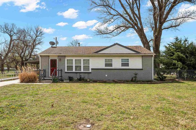 1101 E Denver Dr, Park City, KS 67219