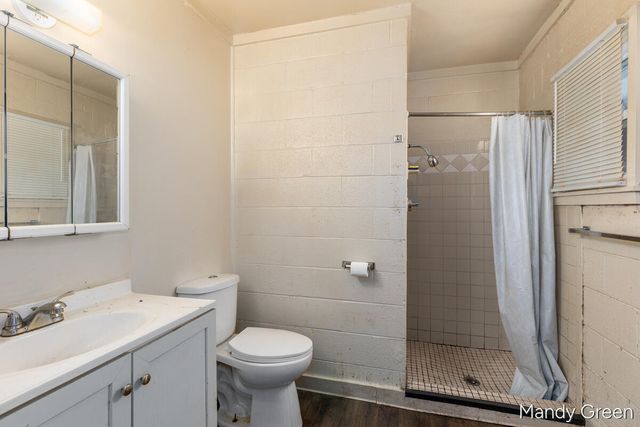 9896 11 Mile Road, Morton Twp, MI 49332