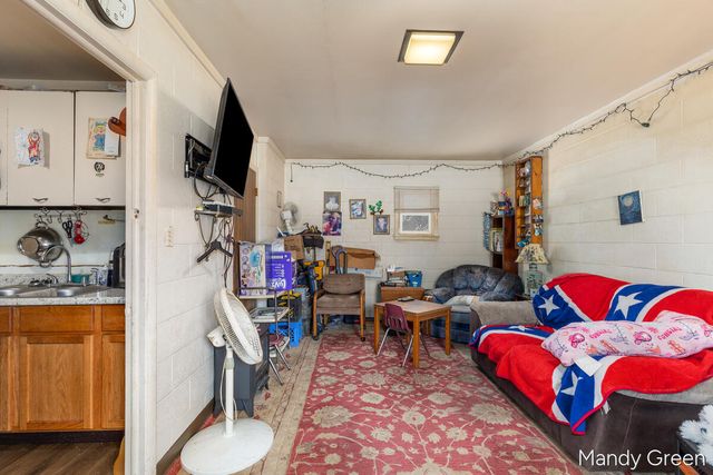 9896 11 Mile Road, Morton Twp, MI 49332