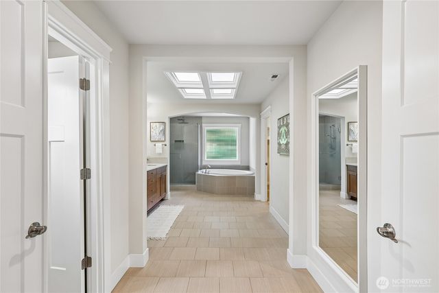 22907 SE 52nd Street, Issaquah, WA 98029